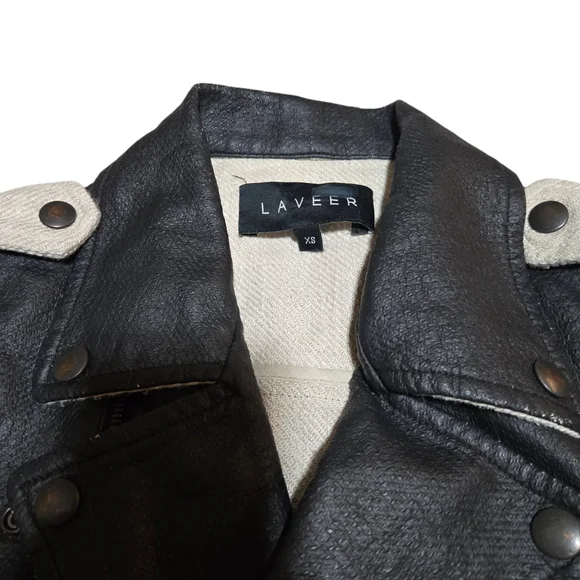 NWOT Laveer Size XS Vest All Natural Vicose, Linen, and Cotton. - Picture 5 of 9